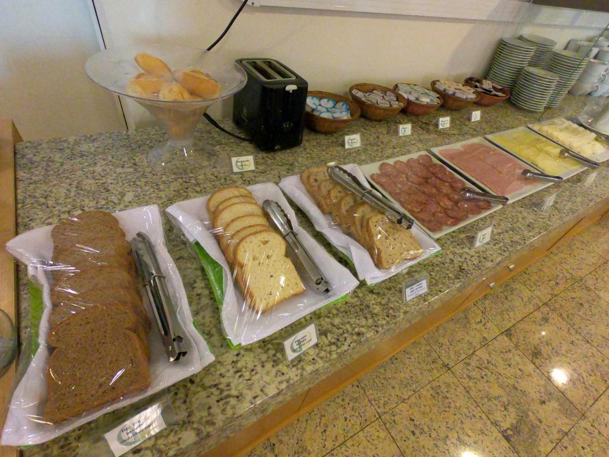 Villa Vergueiro Hotel Passo Fundo Buitenkant foto